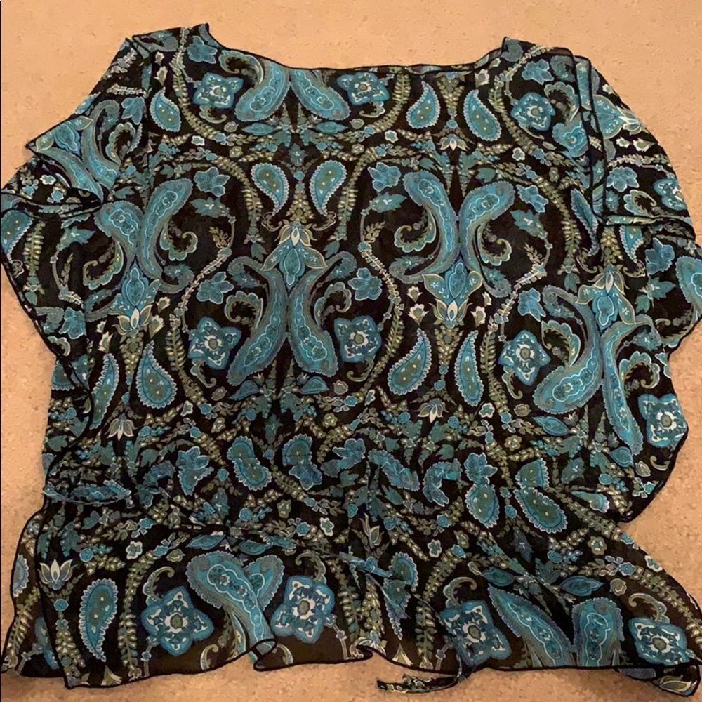 Apt 9 Paisley navy and blue blouse